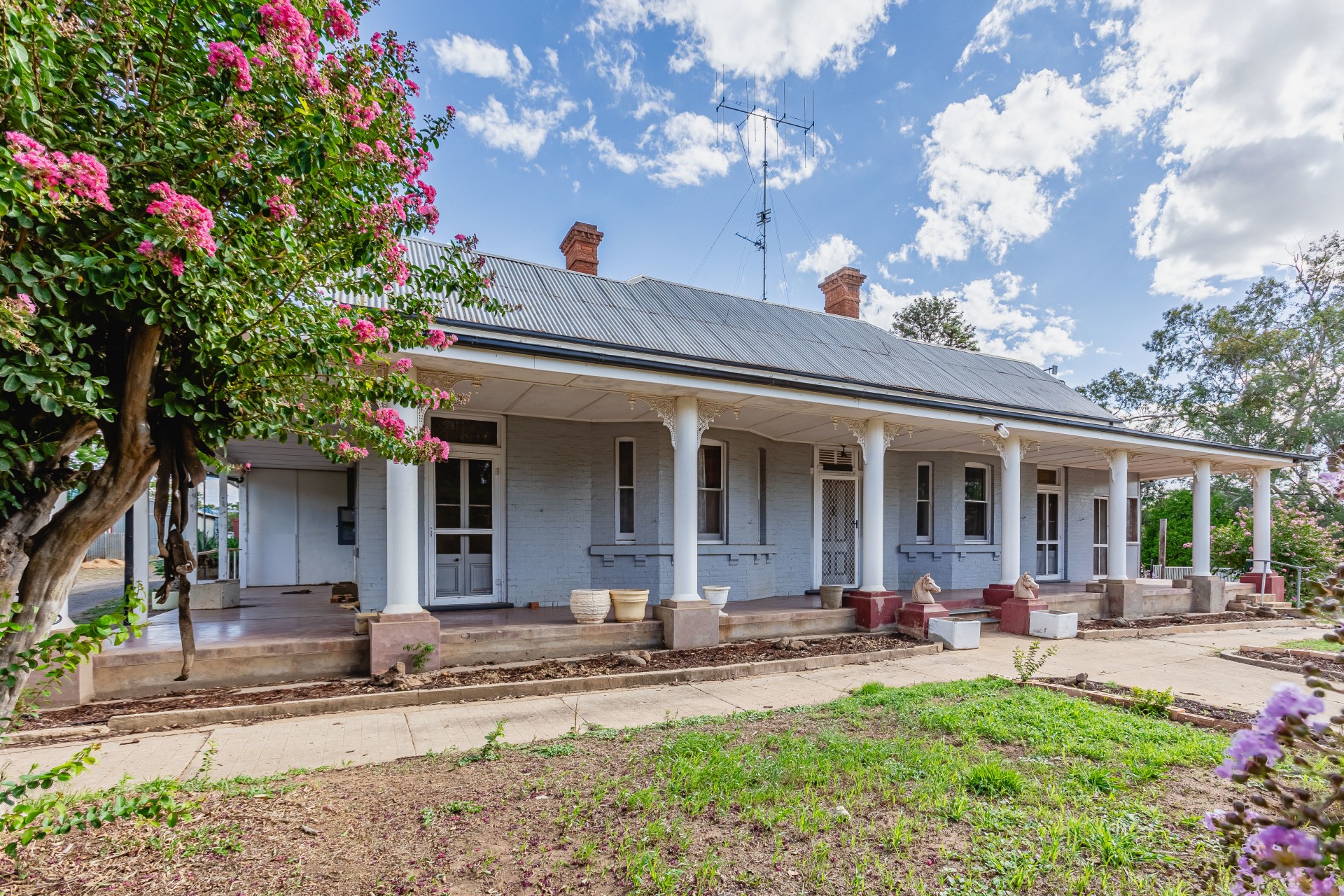 Front exterior of the home at 29 Myall Street, Dubbo